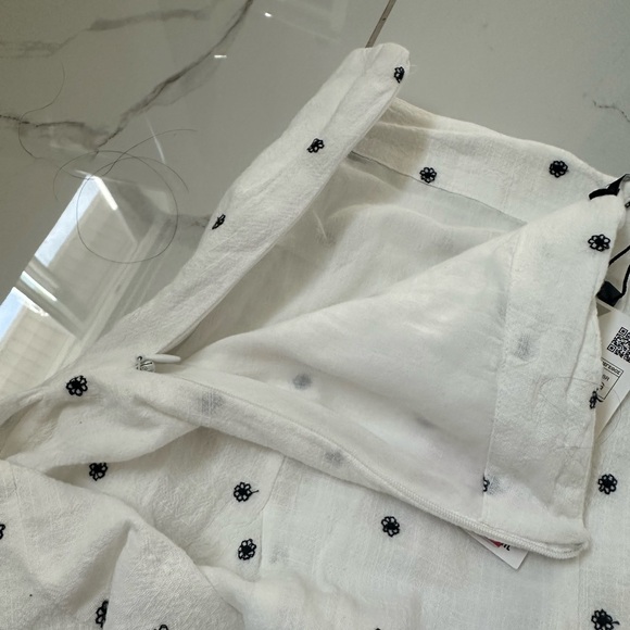 Zara trendy skirt - Picture 3 of 5